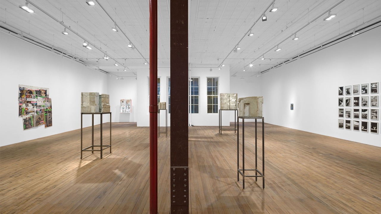 Isa Genzken: VACATION