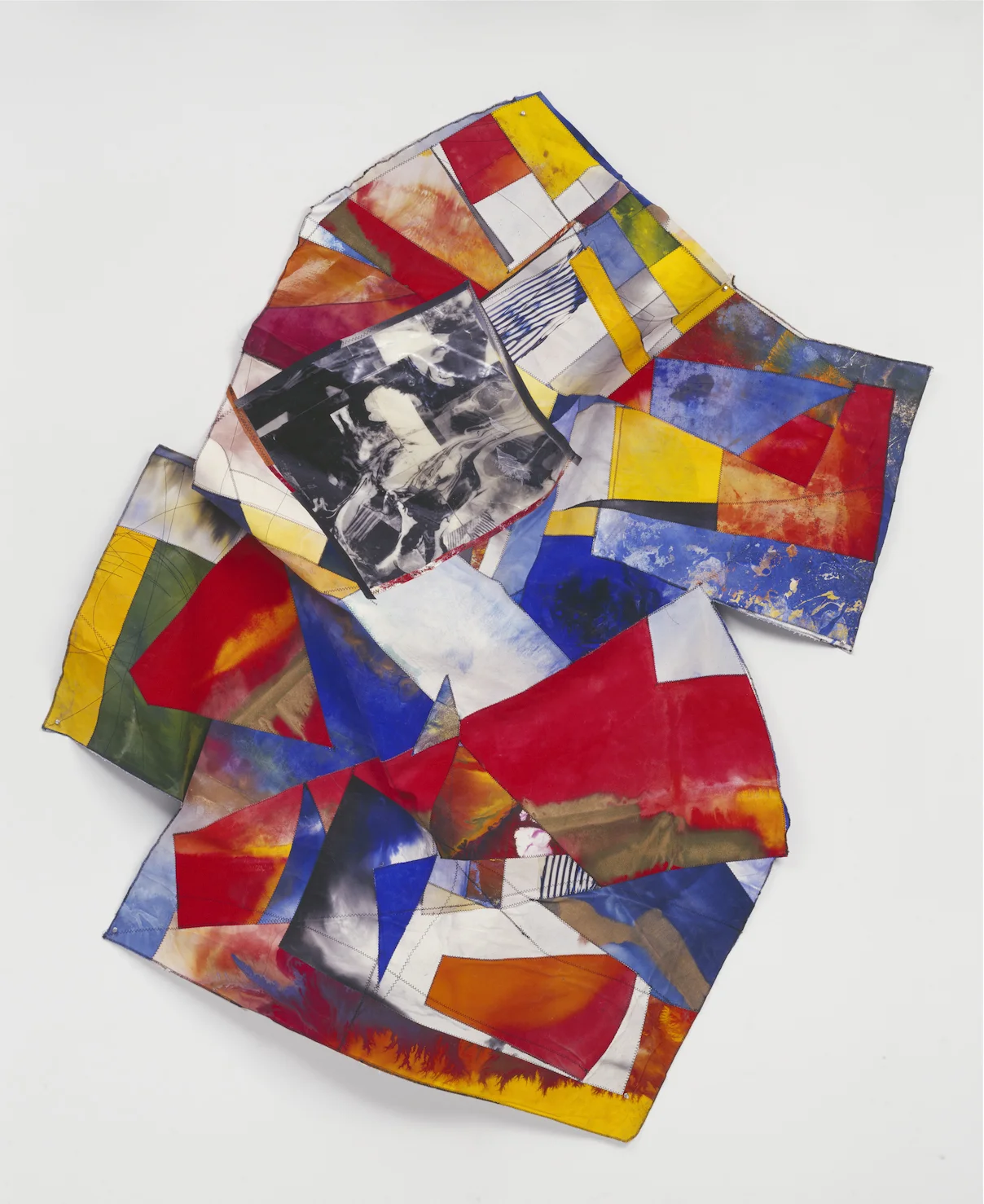 Sam Gilliam: STITCHED